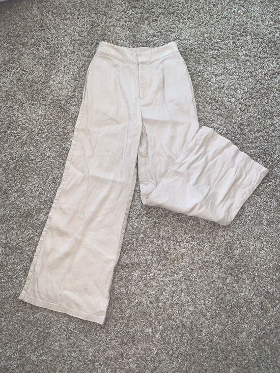 Gianni Bini Pants - NWOT Women’s Gianni Bini Beige Khaki Elastic Waist Linen Blend Wide Leg Pants